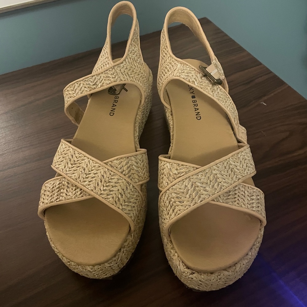 Lucky Brand Rattan Woven Platform Sandals